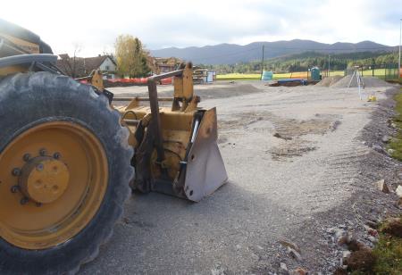 GRADNJA DOMA ZAŠČITE IN REŠEVANJA Z MEDGENERACIJSKIM CENTROM RAKEK 7 FOTO LJUBO VUKELIČ